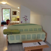 apartmaji-irena-otok-krk-dnevni-prostor